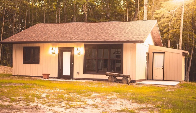 Pet Friendly-Secluded-Fire Pit-300mbps internet