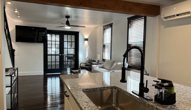 Pet Friendly Spacious Luxe Corner House for Professionals - Left Side