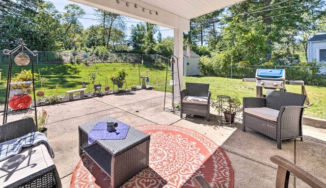 Pet-Friendly St Louis Home w/ Private Yard!