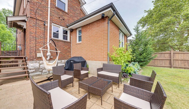 Pet-Friendly St Louis Home w/Grill & Backyard
