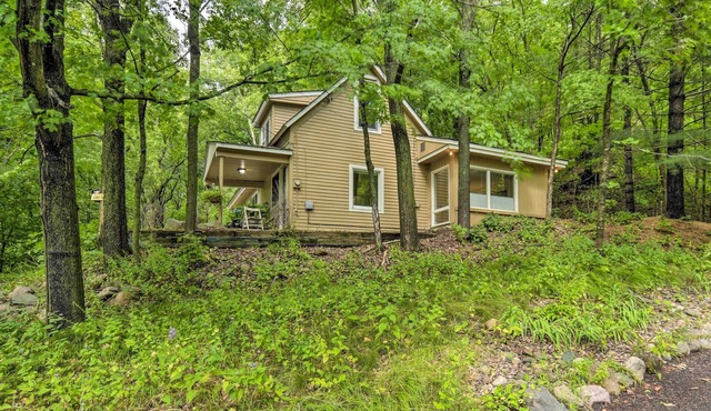 Pet-Friendly St Croix Falls Remote Retreat!