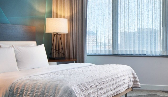 Pet Friendly Stay Near Discovery Green!