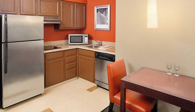 Pet-Friendly Stay with Great Kitchen - Close to Malls & Downtown Northville