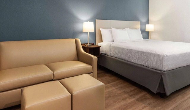 Pet-Friendly Studio Close to NASA w/Easy Metro Access to Downtown DC - 2 Units