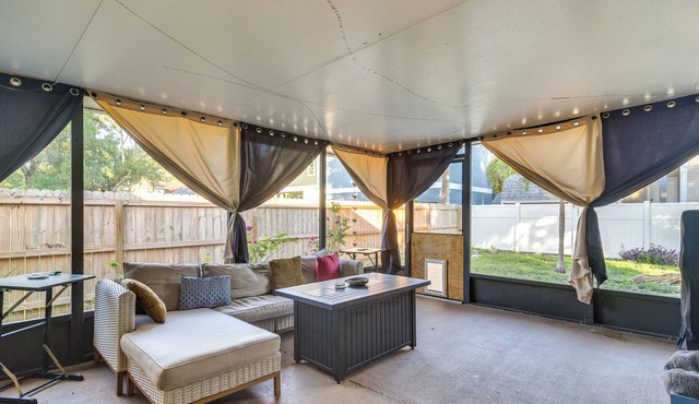 Pet-Friendly Tampa Bay Getaway: Walk to the Water!