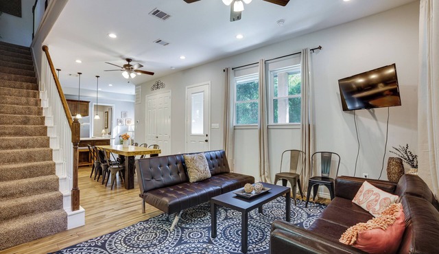 Pet-Friendly Tomball Home: Walk to Main Street!