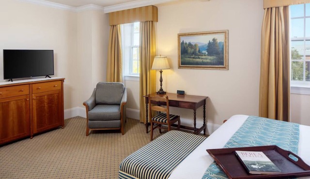 Pet-Friendly Tranquil Escape with Thoughtful Details Near Berea College