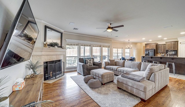 Pet-friendly Tulsa Escape w/Private Hot Tub!