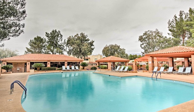 Pet-Friendly Tuscon Home w/ Patio- 9 Mi to Main St