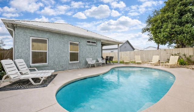 Pet Friendly Beach House with Private Pool, Golf Cart, and Walk to Beach Access