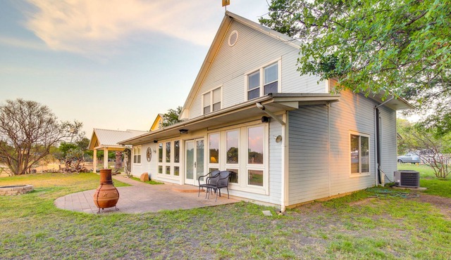 Pet-Friendly Vacation Rental in Texas!