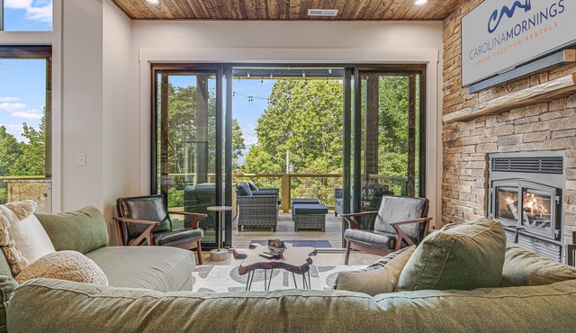 Pet-Friendly w/Deck, Views + Biltmore Pass | Modern Maggie Valley Escape