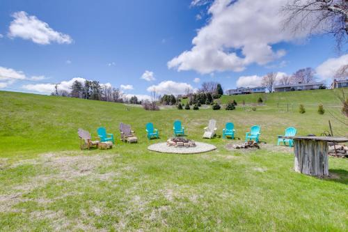 Pet Friendly w/Grill, Firepit, Games: Near Beach