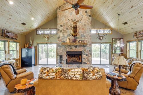 Pet Friendly Wabeno Cabin Near Hiking & Trails!