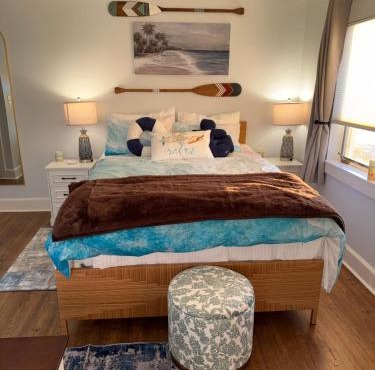 Pet friendly waterfront condo