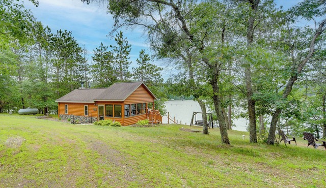 Pet-Friendly Waterfront Minong Cabin with Fire Pit