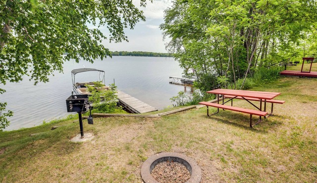 Pet-Friendly Wisconsin Cabin on Lake w/Fire Pit!