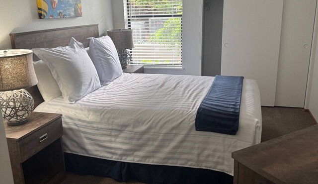 Peterson's Waterfront 2-Bed and Bath Condo with full lake access, pool, hot tub