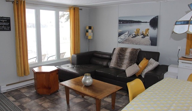Petit chalet du lac du huit