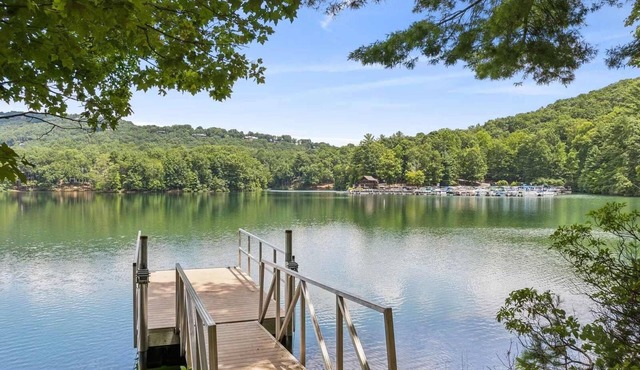Petit Crest Villas - 2BR
