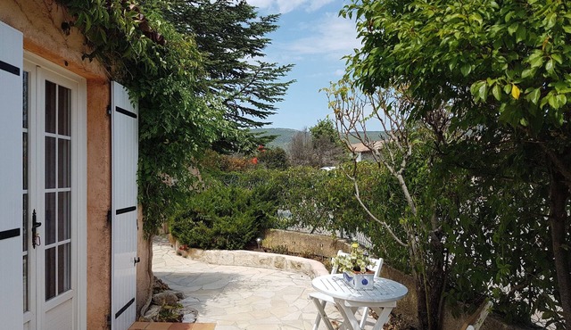 Petit Fleur Studio with Terrace