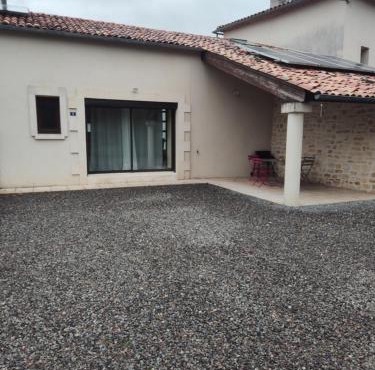 petit gite lumineux et chaleureux