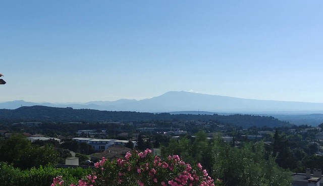 Petit Havre de Paix Avec SPA aux Portes D'avignon