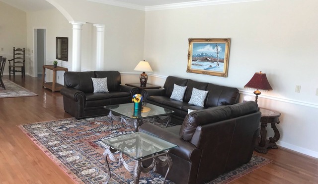 Petit Jean Cliffside Retreat