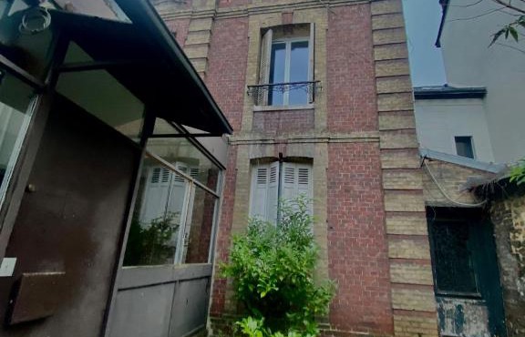 Petit joyau urbain à Rouen - 358