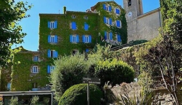 Petit mas en pierre de 1880