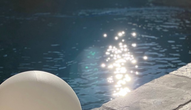 "Petit Mas", in the heart of Mérindol, a typical Provencal village at the foot of the Luberon mountains