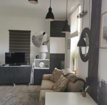 PETIT PARADIS - St MANDRIER VILLAGE