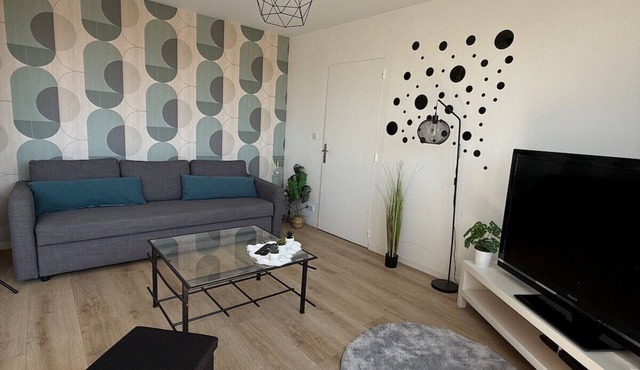 Petit Refuge Dijonnais-Apartment-Private Bathroom