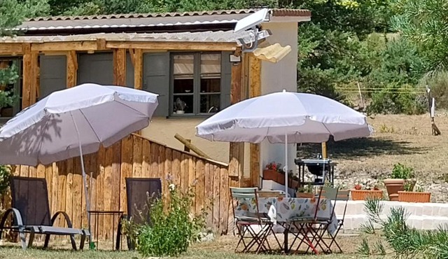 Petit studio dans la prairie