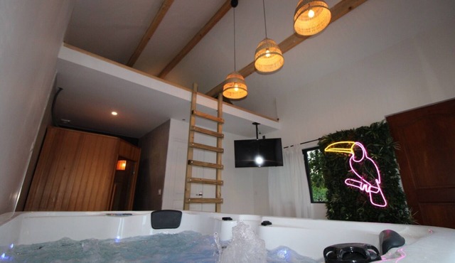 Petite Maison Avec Jacuzzi et Sauna Finlandais Proche Paris