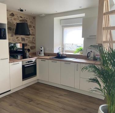 Petite maison à la campagne