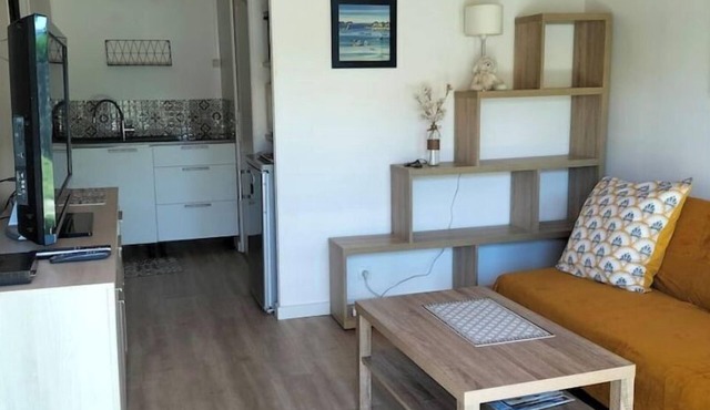 Petite Maison à la Campagne Proche de la mer