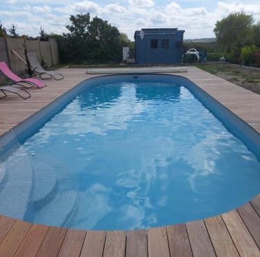 Petite maison bretonne 2 personnes accès piscine