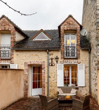 Petite maison de charme proche de Fontainebleau
