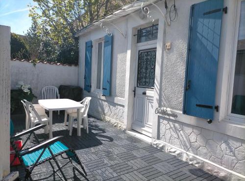 Petite maison CHATELNANON à 250 mètres de la mer