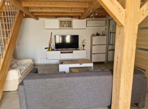 Petite maison meublée entre Avignon et Carpentras