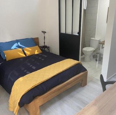 Petite Parenthèse proche SONELO