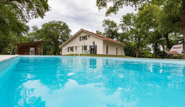 Petite Villa Cassora