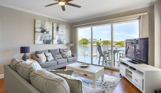 Pets Allowed! Newly Furnished, Waterfront Balcony, Heated Pool, FREE Activities ~ 204 Bay Harbor