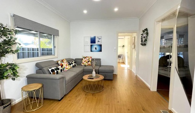 Pets Friendly Beachside Paradise House Rosebud