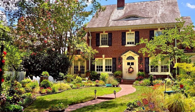 Pettigru Place Bed & Breakfast