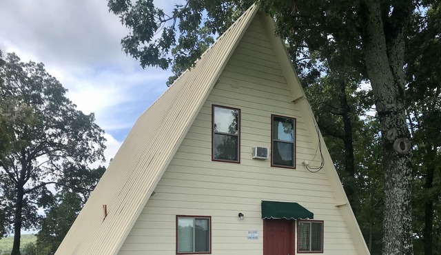 Pettit Mtn. Ranch Multi-family Friendly A-frame Cabin on 37 Gated Acres