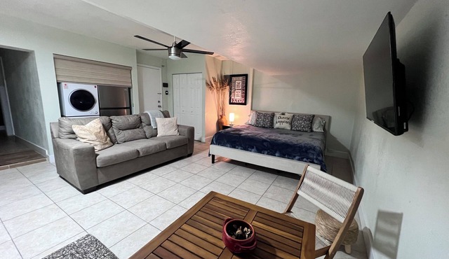 PGA Golf & Mets Stadium Studio/Private PSL Retreat