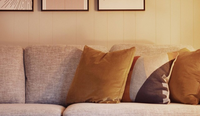 PGH Home Away From Home - Pet Friendly!