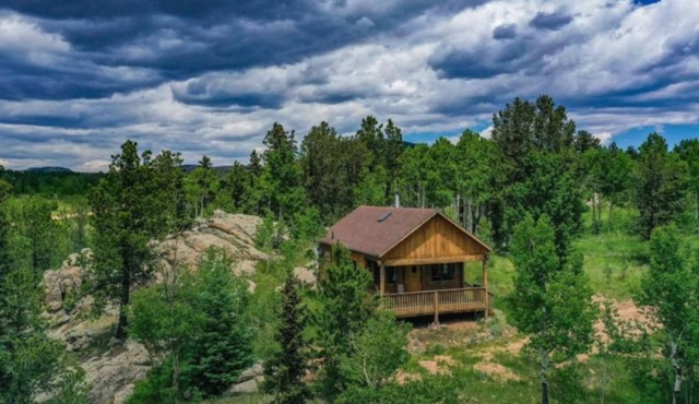 Phantom Canyon Resort